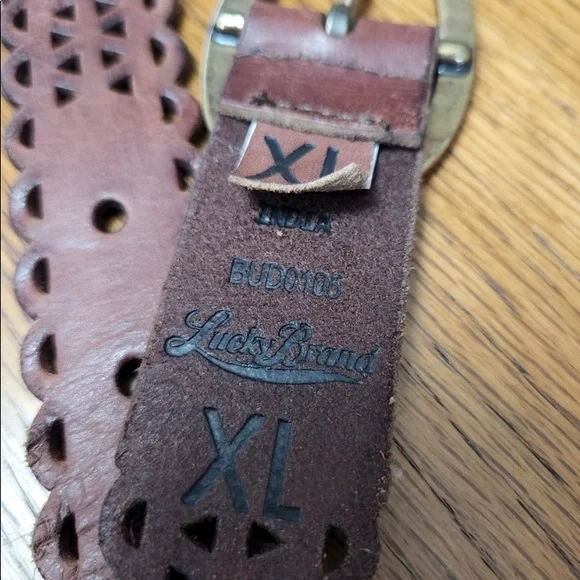 Lucky Brand Belt - Picture 2 of 3